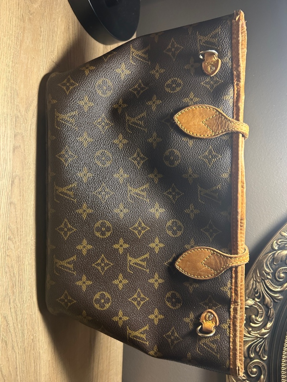 Louis Vuitton Monogram Pochette with Tan Leather Trim